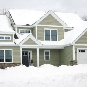 Tips for Preventing And Handling Ice Dams on Roofs